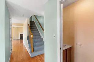 8-10 Menlo Terrace, Lynn, MA 01905 - Photo 11