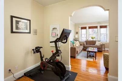 550 Centre Street #8, Boston, MA 02130 - Photo 5