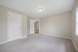 100 Lawrence St, Haverhill, MA 01830 - Photo 21