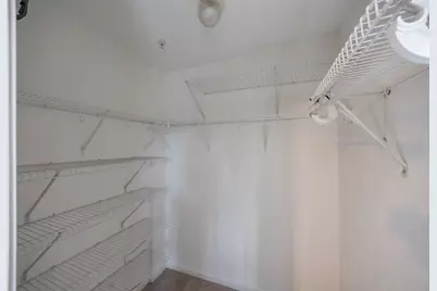 100 Lawrence St #18, Haverhill, MA 01830 - Photo 23