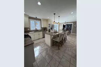 680 Reservoir St, Holden, MA 01520 - Photo 9