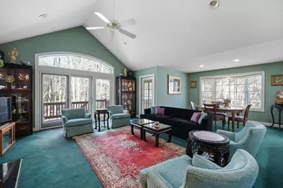 300 Pinehurst Drive #300, East Longmeadow, MA 01028 - Photo 13