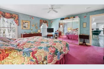 300 Pinehurst Drive #300, East Longmeadow, MA 01028 - Photo 19