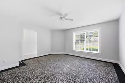 300 Pinehurst Drive #300, East Longmeadow, MA 01028 - Photo 3
