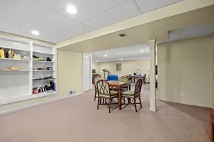 300 Pinehurst Dr, East Longmeadow, MA 01028 - Photo 33