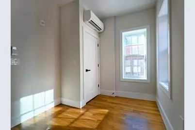 18 Winchester St #4, Boston, MA 02116 - Photo 7