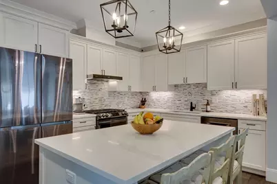 29 Southfield Ln #29, Sherborn, MA 01770 - Photo 5