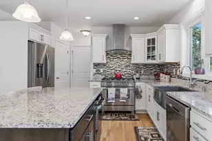 162 Bayberry Rd, Raynham, MA 02767 - Photo 17