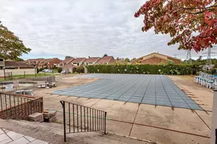 52 Rosewood Dr, Stoughton, MA 02072 - Photo 15