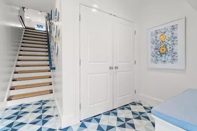 27 Summit Ave #27, Brookline, MA 02445 - Photo 3