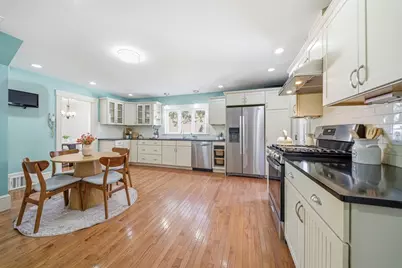 45 Marion St, Natick, MA 01760 - Photo 19