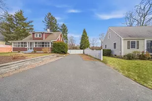 45 Marion St, Natick, MA 01760 - Photo 3