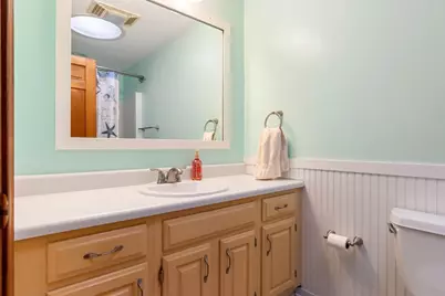 37 Stuart Rd, Rochester, MA 02770 - Photo 17