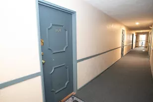 110 Boston Post Rd E, Marlborough, MA 01752 - Photo 3