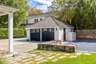 25 Irving St, Hingham, MA 02043 - Photo 41