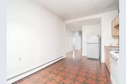 4 Saxton St, Boston, MA 02125 - Photo 11