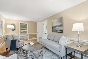 52 Hurlcroft Rd, Milton, MA 02186 - Photo 5