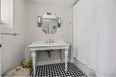 172 Beacon St #3, Boston, MA 02116 - Photo 33