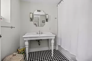 172 Beacon St, Boston, MA 02116 - Photo 33