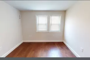 37 Walnut Pl, Newton, MA 02460 - Photo 9