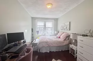 313 Tappan St, Brookline, MA 02445 - Photo 17