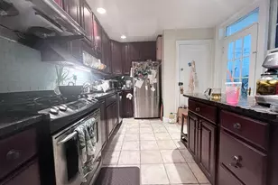 313 Tappan St, Brookline, MA 02445 - Photo 5