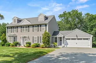 415 Lowell St, Lynnfield, MA 01940 - Photo 1