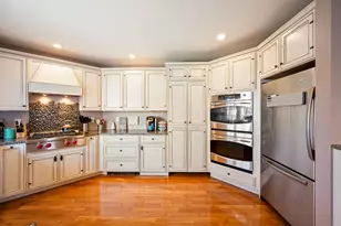 186 Vernon St, Rockland, MA 02370 - Photo 5