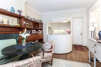 174 Commonwealth Ave #2/4, Boston, MA 02116 - Photo 7