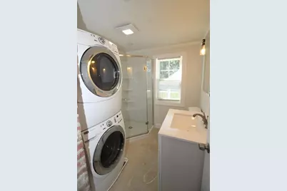 96 Walnut Ln #B, Attleboro, MA 02703 - Photo 7