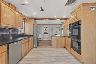 16 Littlefield St, Quincy, MA 02169 - Photo 7