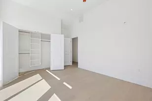 257 R Market St, Boston, MA 02135 - Photo 17