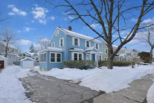 76 Woodside Rd, Winchester, MA 01890 - Photo 1