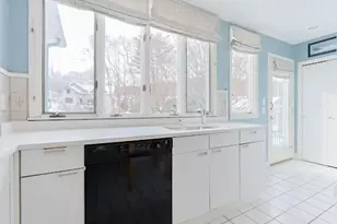 76 Woodside Rd, Winchester, MA 01890 - Photo 13