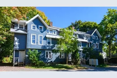 162 Woodlawn Ave, Pittsfield, MA 01201 - Photo 1