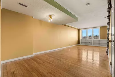 128 Warren St #15, Lowell, MA 01852 - Photo 7