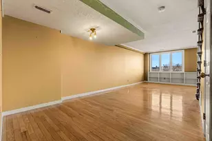 128 Warren St, Lowell, MA 01852 - Photo 7