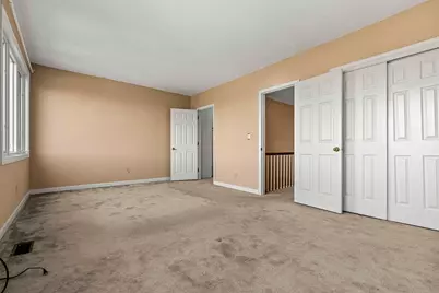 128 Warren St #15, Lowell, MA 01852 - Photo 17