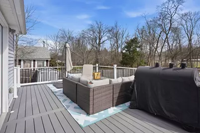 153 Elm St, East Longmeadow, MA 01028 - Photo 25