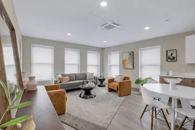 375 Cummins Highway #402, Boston, MA 02131 - Photo 3