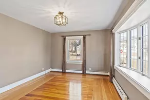 16 Green St, Methuen, MA 01844 - Photo 11