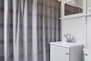 7 Sapphire Ave, Marblehead, MA 01945 - Photo 17