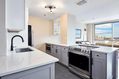 234 Causeway St #918, Boston, MA 02114 - Photo 3