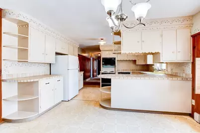 5 Chabot Drive, Fitchburg, MA 01420 - Photo 9