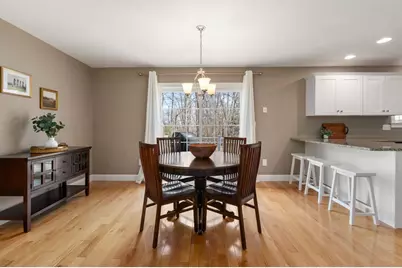 7 Woodland Ct #B, Milford, MA 01757 - Photo 7