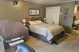 1934 Acushnet Ave, New Bedford, MA 02745 - Photo 15