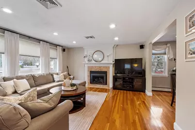 4 Dayton Street, Chelmsford, MA 01863 - Photo 7