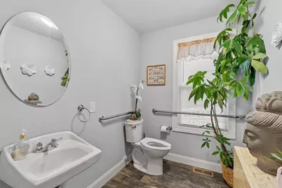 22 Goddard Street, Southbridge, MA 01550 - Photo 9