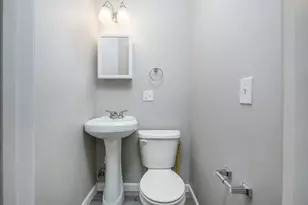 17 O St, Boston, MA 02127 - Photo 11