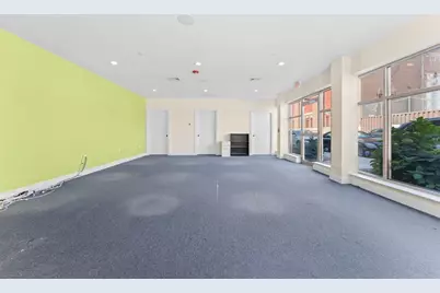 637 E 1st St, Boston, MA 02127 - Photo 7